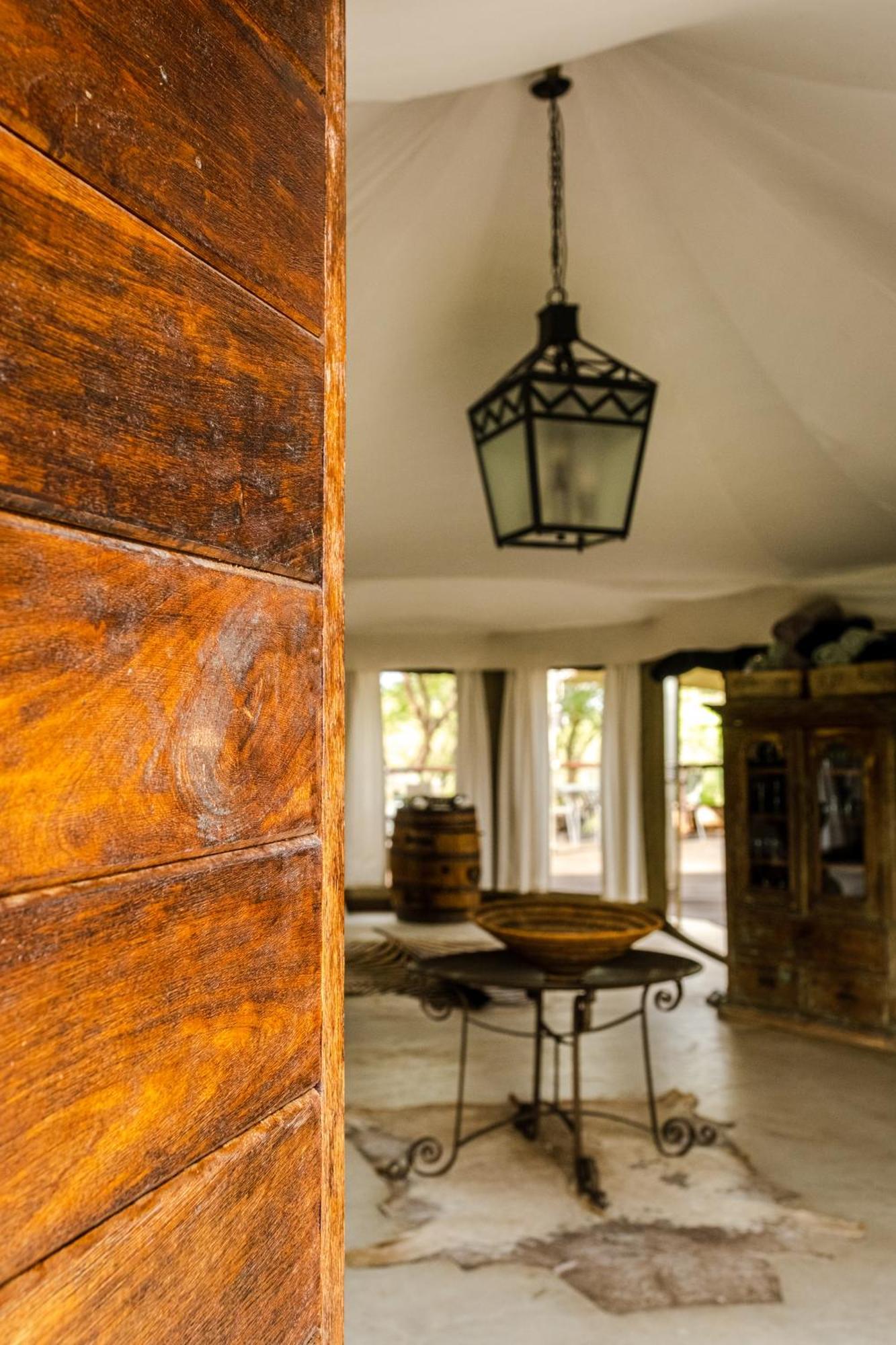 Taranga Safari Lodge Rundu Eksteriør billede